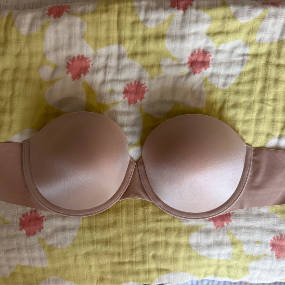 Seamless Nude Bra